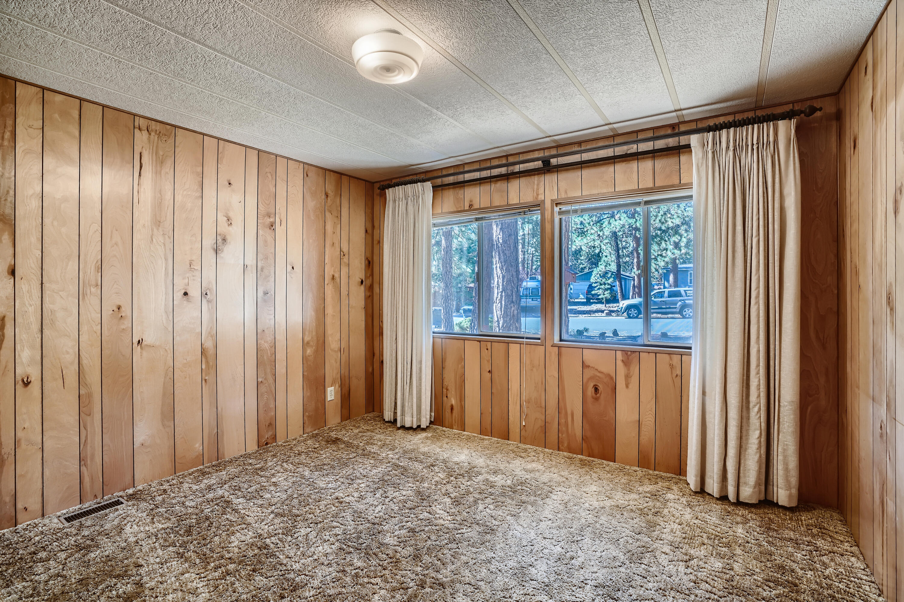 Romaine Village - Residential