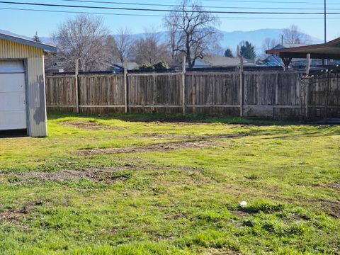Tiny photo for 1973 Orinda Circle, Medford, OR 97504 (MLS # 220213966)