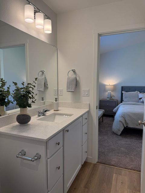 Tiny photo for 225 SE Peppermint Loop #3, Culver, OR 97734 (MLS # 220219298)