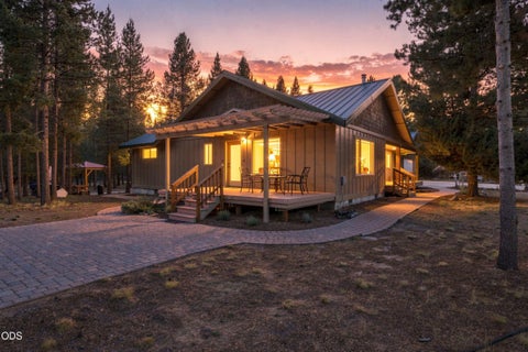 Photo of 52216 Moose Road, La Pine, OR 97739 (MLS # 220228191)