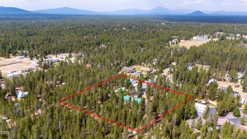 Tiny photo for 52216 Moose Road, La Pine, OR 97739 (MLS # 220228191)