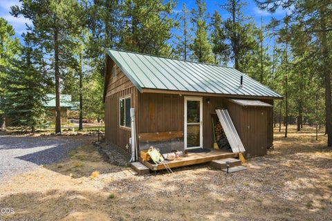 Tiny photo for 52216 Moose Road, La Pine, OR 97739 (MLS # 220228191)