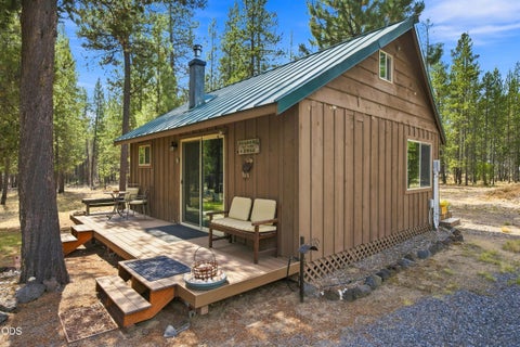Tiny photo for 52216 Moose Road, La Pine, OR 97739 (MLS # 220228191)