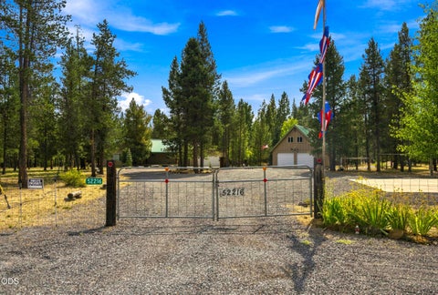 Tiny photo for 52216 Moose Road, La Pine, OR 97739 (MLS # 220228191)