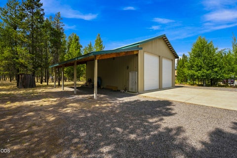 Tiny photo for 52216 Moose Road, La Pine, OR 97739 (MLS # 220228191)