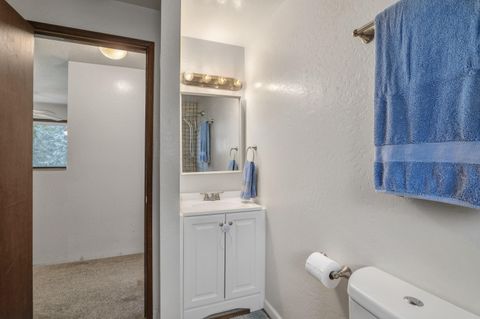 Tiny photo for 7680 Upper Applegate Rd, Jacksonville, OR 97530 (MLS # 220220067)