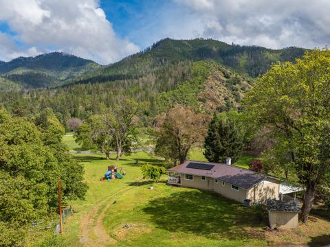 Tiny photo for 7680 Upper Applegate Rd, Jacksonville, OR 97530 (MLS # 220220067)