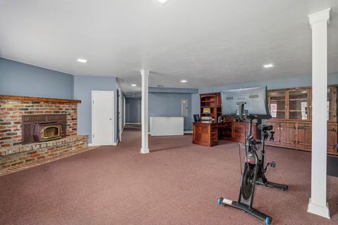 Tiny photo for 7680 Upper Applegate Rd, Jacksonville, OR 97530 (MLS # 220220067)