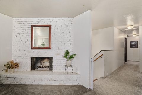 Tiny photo for 7680 Upper Applegate Rd, Jacksonville, OR 97530 (MLS # 220220067)