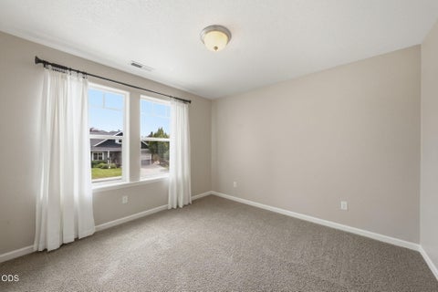 Tiny photo for 2765 SW 49th Street, Redmond, OR 97756 (MLS # 220225905)