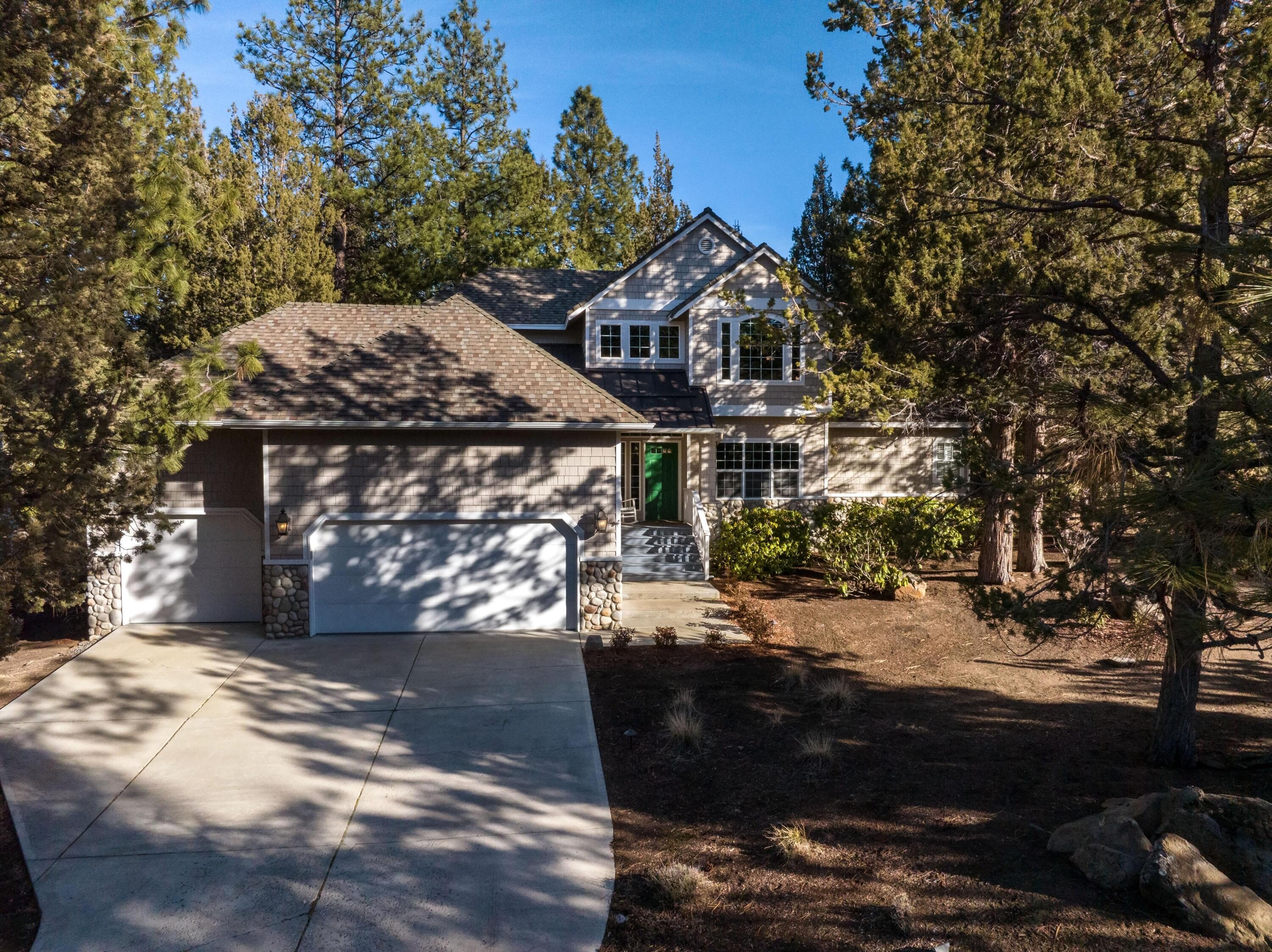 3496 NW McCready Drive