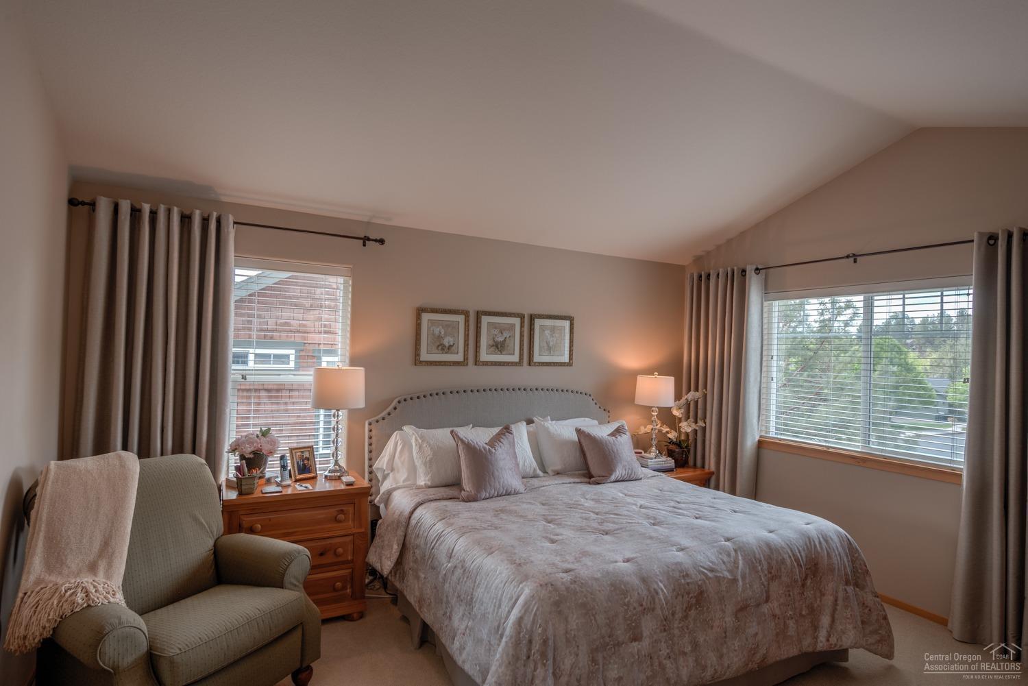 Hawks Ridge - Residential