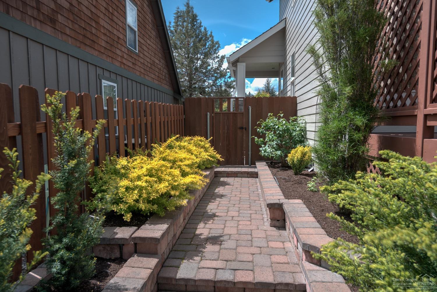 Hawks Ridge - Residential