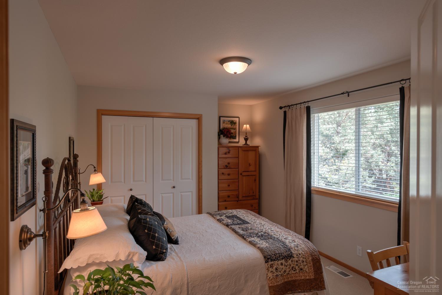 Hawks Ridge - Residential