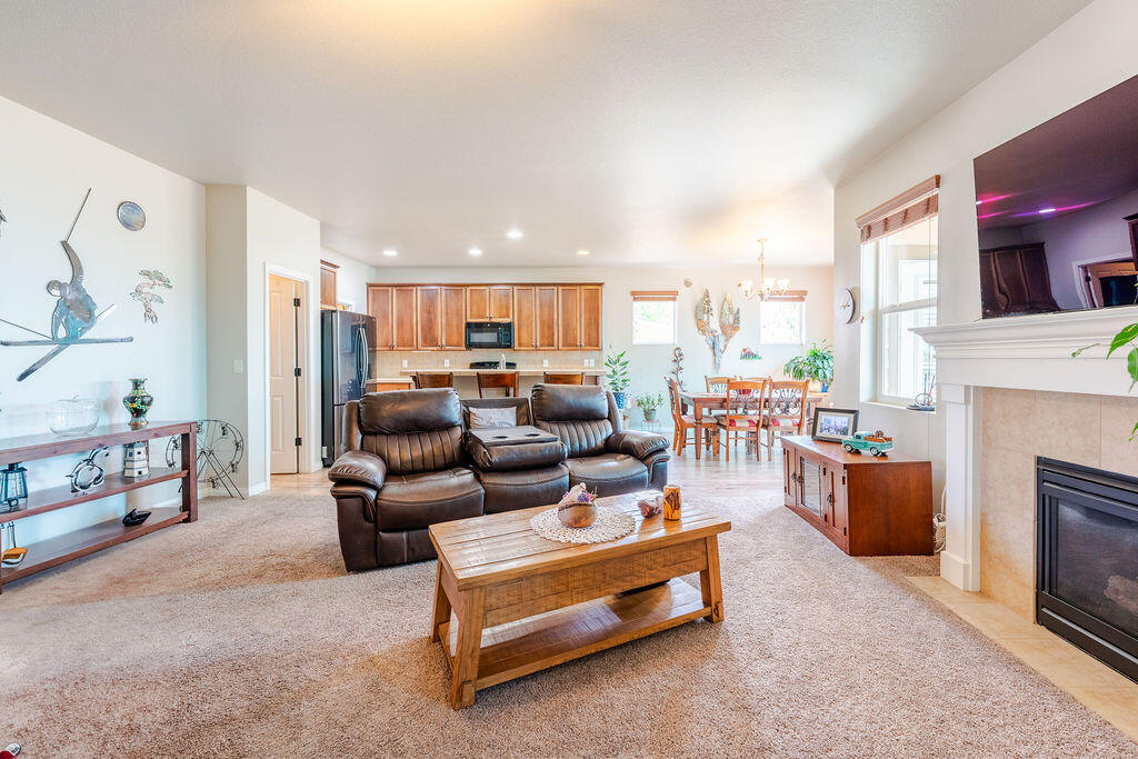 Summit Crest - Residential