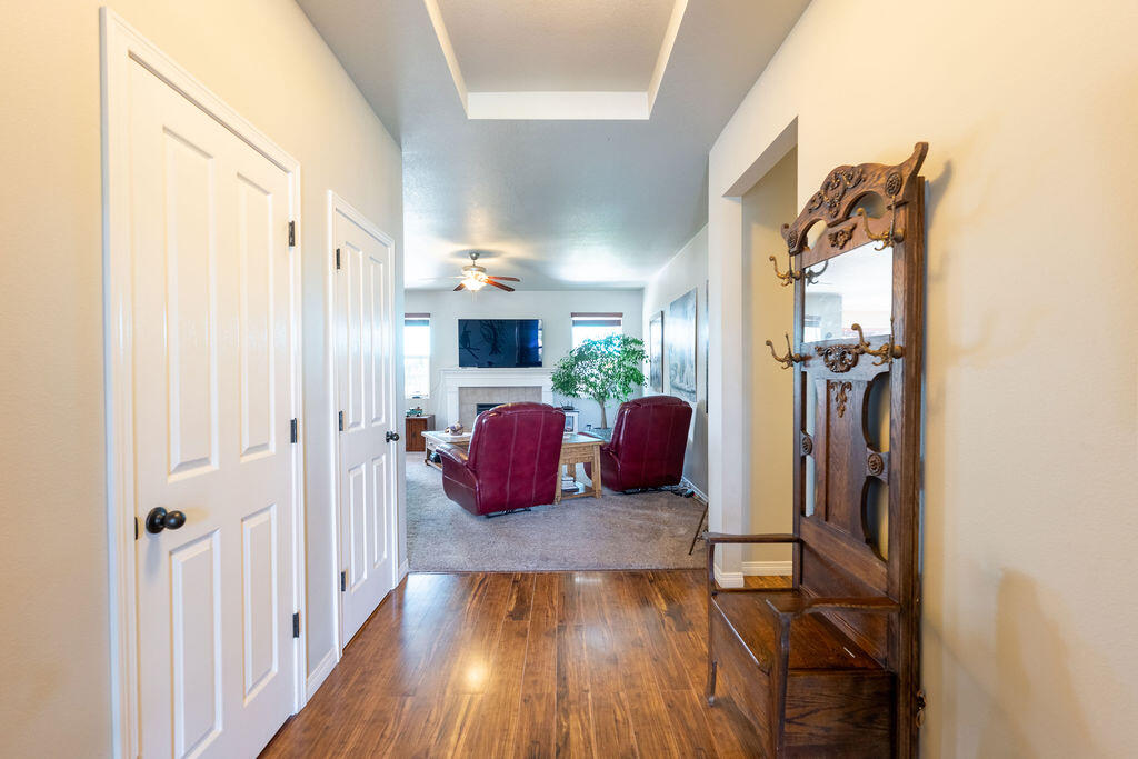 Summit Crest - Residential