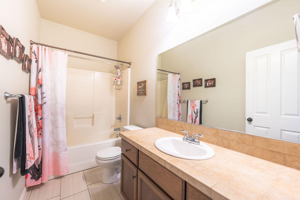 Summit Crest - Residential