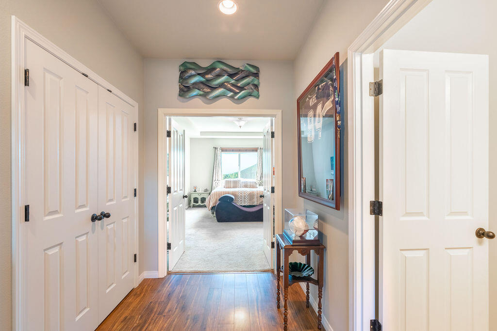 Summit Crest - Residential