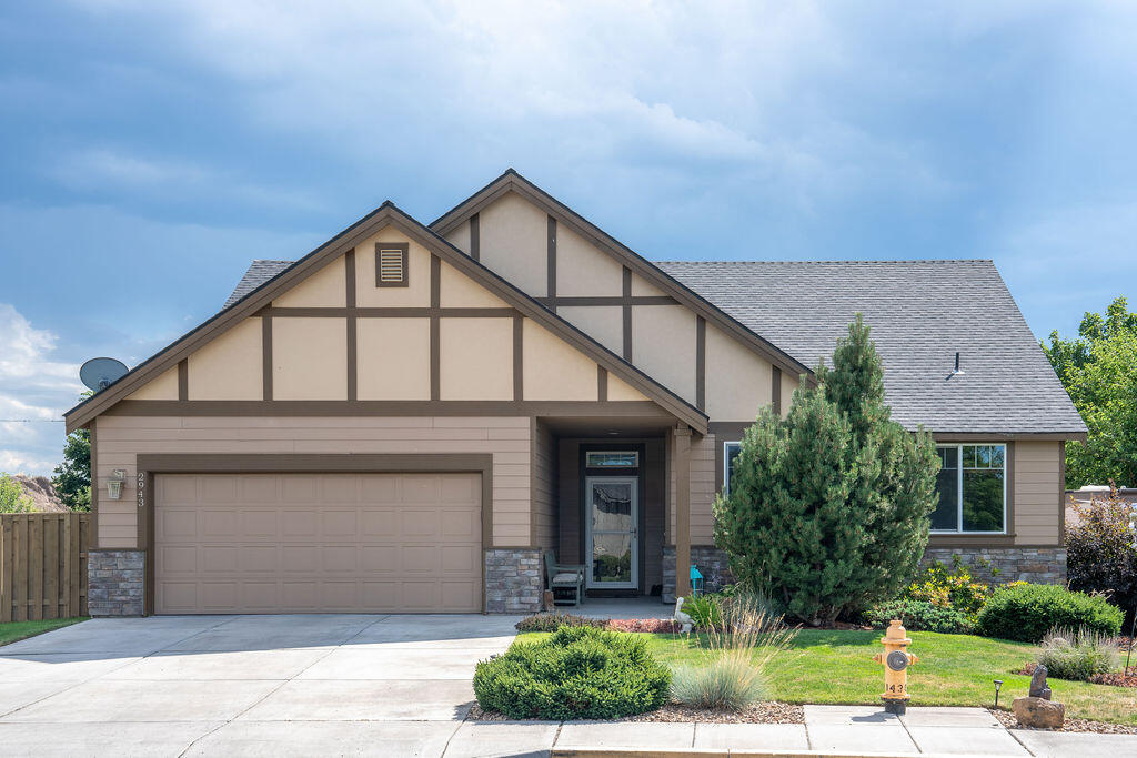 2943 SW 50th Street