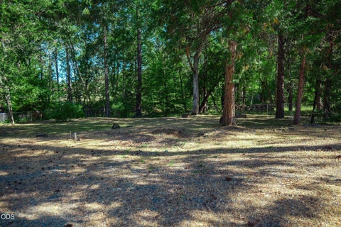 Tiny photo for 2750 Granite Hill Road, Grants Pass, OR 97526 (MLS # 220223792)
