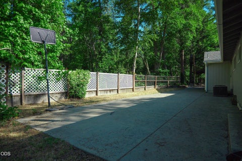 Tiny photo for 2750 Granite Hill Road, Grants Pass, OR 97526 (MLS # 220223792)