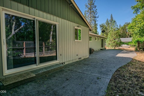 Tiny photo for 2750 Granite Hill Road, Grants Pass, OR 97526 (MLS # 220223792)