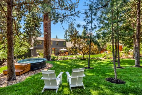 Tiny photo for 2256 NW Eastes Street, Bend, OR 97703 (MLS # 220213084)