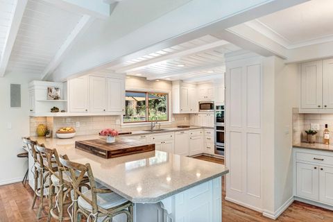 Tiny photo for 2256 NW Eastes Street, Bend, OR 97703 (MLS # 220213084)