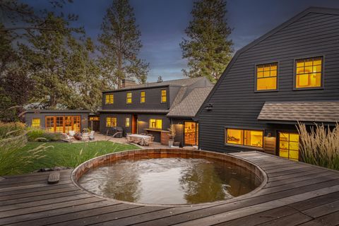 Tiny photo for 2256 NW Eastes Street, Bend, OR 97703 (MLS # 220213084)