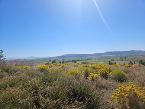 Tiny photo for 11435 Hill Road, Klamath Falls, OR 97603 (MLS # 220211119)