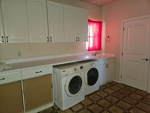 Tiny photo for 11435 Hill Road, Klamath Falls, OR 97603 (MLS # 220211119)