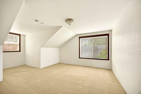 Tiny photo for 150 Graham Way, Talent, OR 97540 (MLS # 220215749)