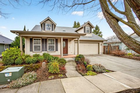 Photo of 150 Graham Way, Talent, OR 97540 (MLS # 220215749)