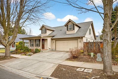 Tiny photo for 150 Graham Way, Talent, OR 97540 (MLS # 220215749)