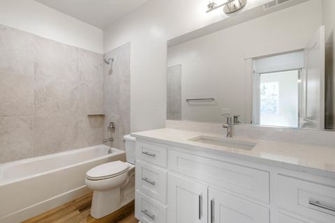 Tiny photo for 1216 Vine Maple Drive, Klamath Falls, OR 97601 (MLS # 220215649)