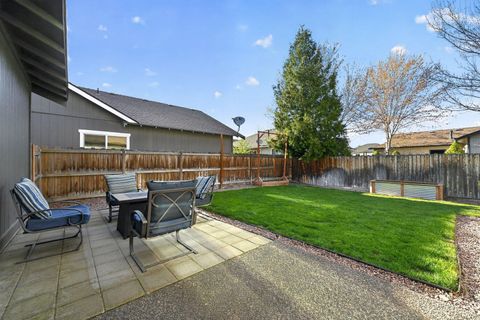 Tiny photo for 2217 NW Cedar Avenue, Redmond, OR 97756 (MLS # 220219760)
