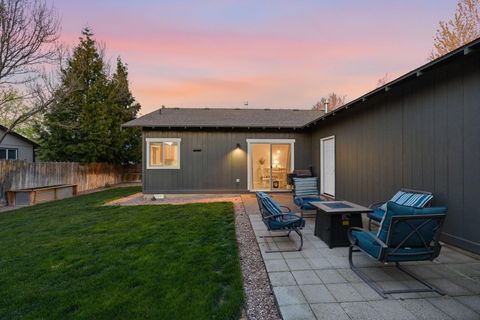 Tiny photo for 2217 NW Cedar Avenue, Redmond, OR 97756 (MLS # 220219760)