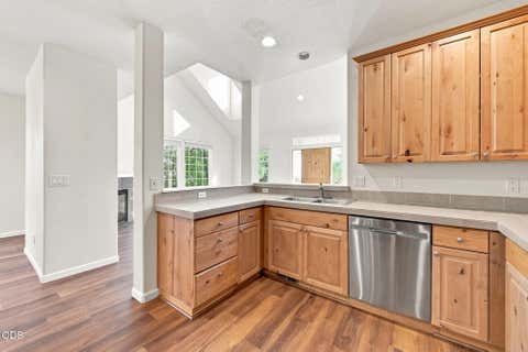 Tiny photo for 2526 NW Awbrey Road, Bend, OR 97703 (MLS # 220227272)