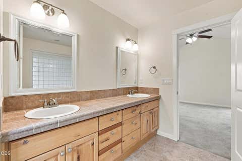 Tiny photo for 2526 NW Awbrey Road, Bend, OR 97703 (MLS # 220227272)