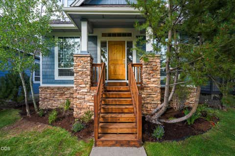Tiny photo for 2526 NW Awbrey Road, Bend, OR 97703 (MLS # 220227272)