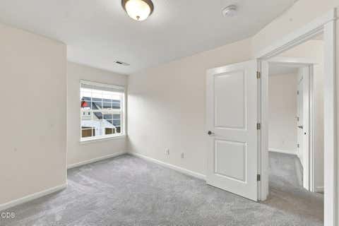 Tiny photo for 2526 NW Awbrey Road, Bend, OR 97703 (MLS # 220227272)