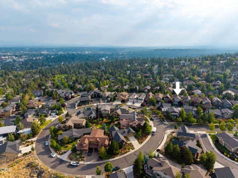 Tiny photo for 2526 NW Awbrey Road, Bend, OR 97703 (MLS # 220227272)