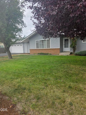 3206 RAYMOND ST, KLAMATH FALLS, OR 97603 - Image c8bacd838c1bb8145d5ff44ea11269ae/1809066098