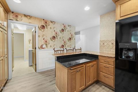 Tiny photo for 42256 Skiway Drive, Klamath Falls, OR 97601 (MLS # 220223425)