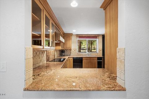 Tiny photo for 42256 Skiway Drive, Klamath Falls, OR 97601 (MLS # 220223425)