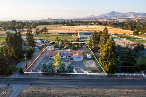 Tiny photo for 1850 Camp Baker Road, Medford, OR 97501 (MLS # 220227487)
