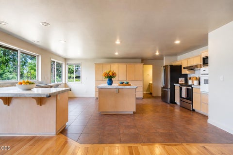 Tiny photo for 1850 Camp Baker Road, Medford, OR 97501 (MLS # 220227487)