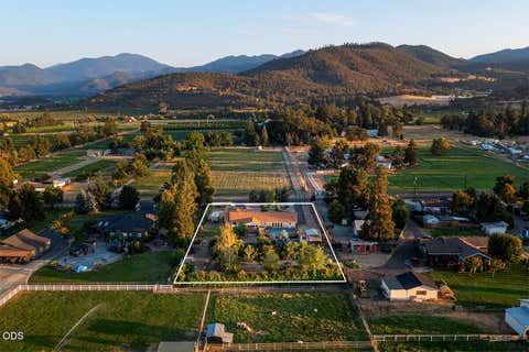 Tiny photo for 1850 Camp Baker Road, Medford, OR 97501 (MLS # 220227487)