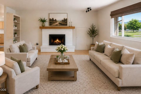 Tiny photo for 1850 Camp Baker Road, Medford, OR 97501 (MLS # 220227487)