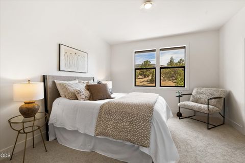Tiny photo for 17164 SW Paragon Court, Powell Butte, OR 97753 (MLS # 220224799)